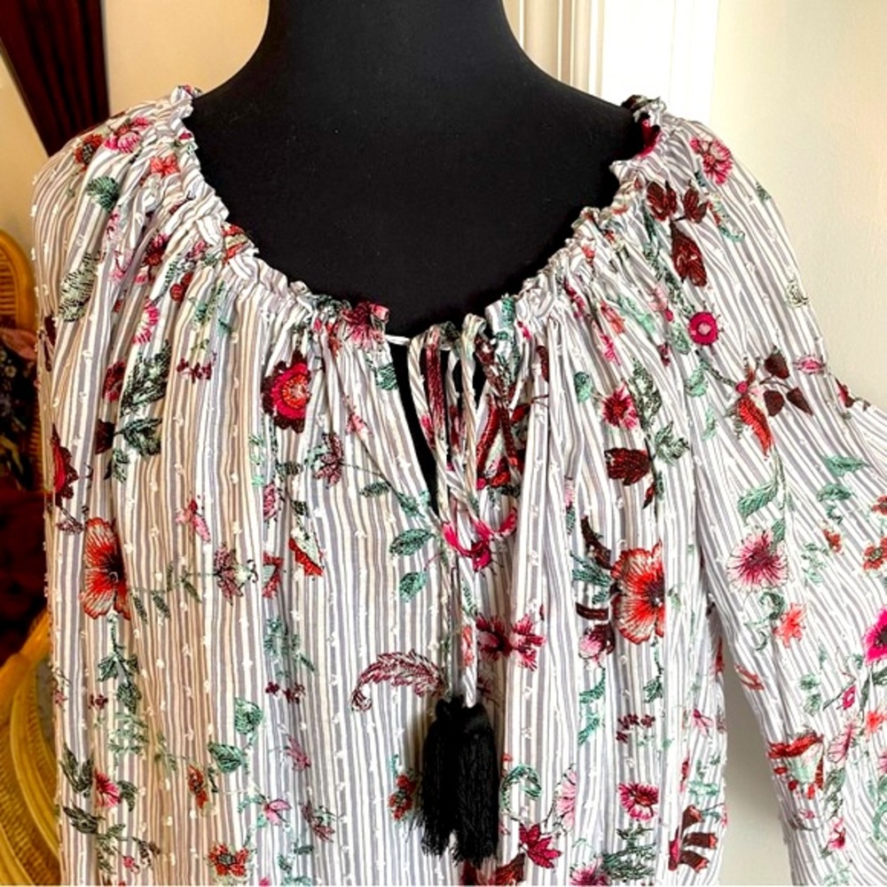 JOHN PAUL RICHARD PLUS SIZE New Long sleeve Print Top! Great condition! NEW! 1X - Picture 3 of 13